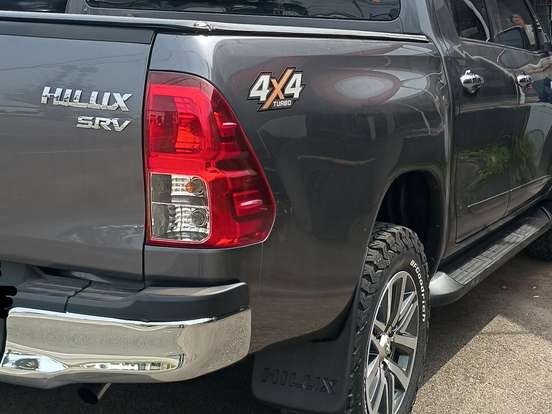 TOYOTA-HILUX-2.8 SRV 4X4 CD 16V DIESEL 4P AUTOMÁTICO TOYOTA-HILUX-2019