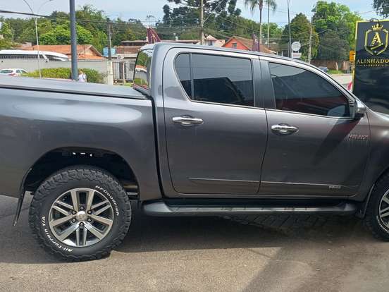 TOYOTA-HILUX-2.8 SRV 4X4 CD 16V DIESEL 4P AUTOMÁTICO TOYOTA-HILUX-2019