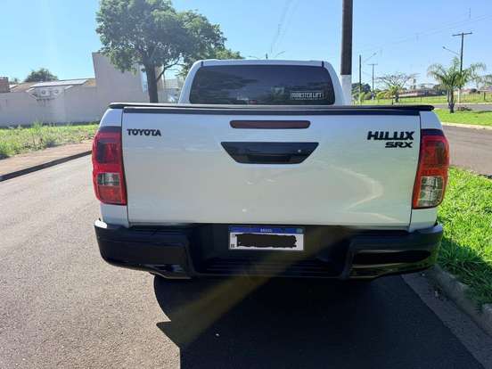 TOYOTA-HILUX-2.8 SRX 4X4 CD 16V DIESEL 4P AUTOMÁTICO TOYOTA-HILUX-2020