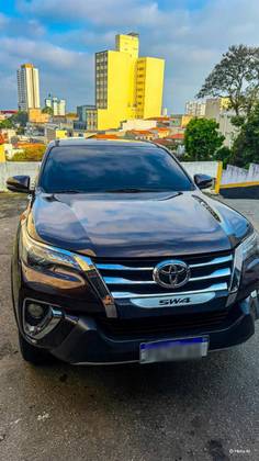 TOYOTA HILUX SW4 2.7 SRV 7 LUGARES 4X2 16V FLEX 4P AUTOMÁTICO
