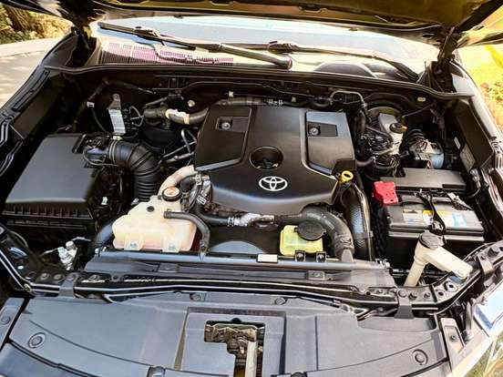 TOYOTA-HILUX SW4-2.8 SRX 4X4 16V TURBO INTERCOOLER DIESEL 4P AUTOMÁTICO TOYOTA-HILUX SW4-2016