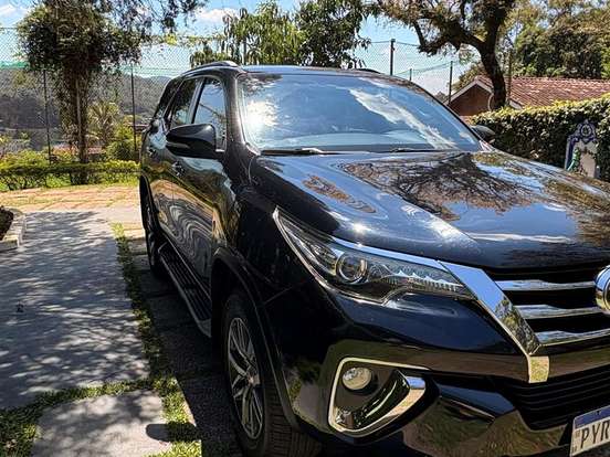 TOYOTA-HILUX SW4-2.8 SRX 4X4 16V TURBO INTERCOOLER DIESEL 4P AUTOMÁTICO TOYOTA-HILUX SW4-2016
