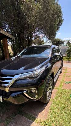 TOYOTA-HILUX SW4-2016