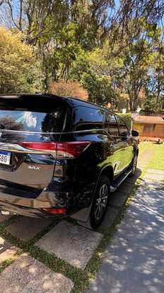 TOYOTA-HILUX SW4-2016
