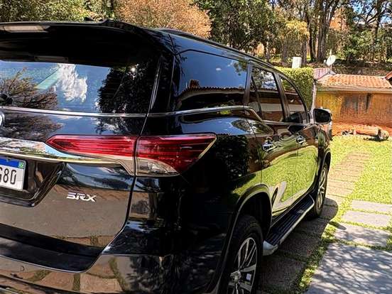 TOYOTA-HILUX SW4-2.8 SRX 4X4 16V TURBO INTERCOOLER DIESEL 4P AUTOMÁTICO TOYOTA-HILUX SW4-2016