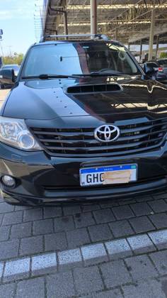 TOYOTA HILUX SW4 3.0 SRV 4X4 7 LUGARES 16V TURBO INTERCOOLER DIESEL 4P AUTOMÁTICO