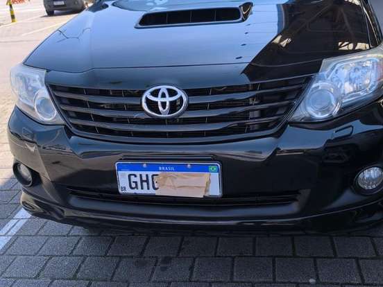 TOYOTA-HILUX SW4-3.0 SRV 4X4 7 LUGARES 16V TURBO INTERCOOLER DIESEL 4P AUTOMÁTICO TOYOTA-HILUX SW4-2011