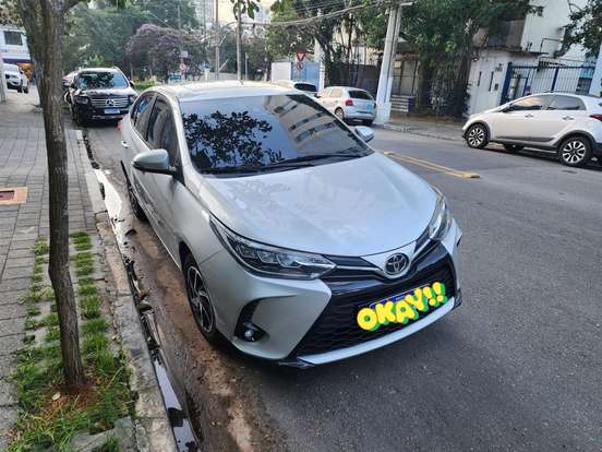 TOYOTA-YARIS-2022