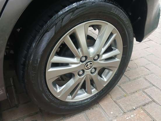TOYOTA-YARIS-1.5 16V FLEX XL PLUS CONNECT MULTIDRIVE TOYOTA-YARIS-2020