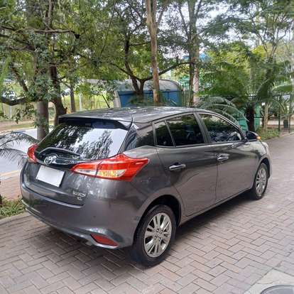 TOYOTA-YARIS-2020