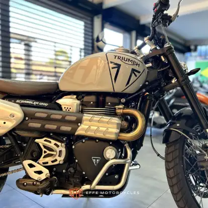TRIUMPH-BONNEVILLE SCRAMBLER 1200 X-2025