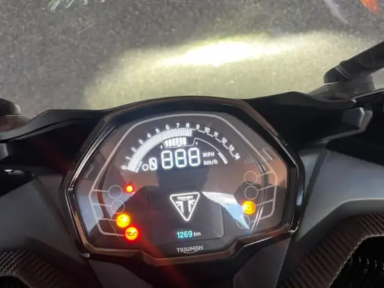 TRIUMPH-DAYTONA 660 TRIUMPH-DAYTONA 660-2025