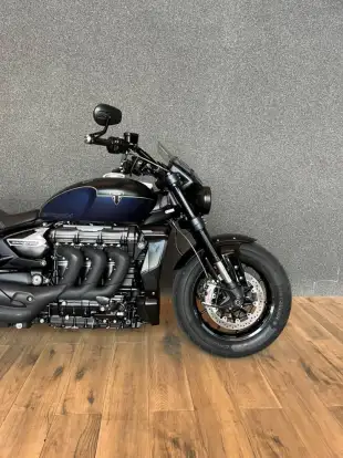 TRIUMPH-ROCKET III STORM GT-2025