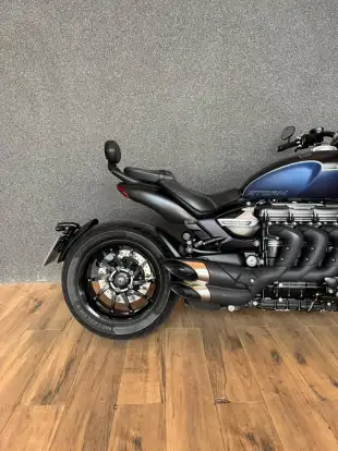 TRIUMPH-ROCKET III STORM GT-2025
