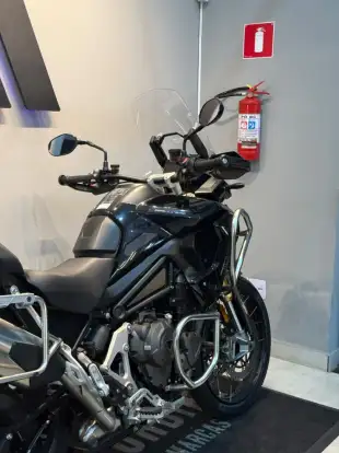 TRIUMPH-TIGER 1200 BLACK EDITION-2025