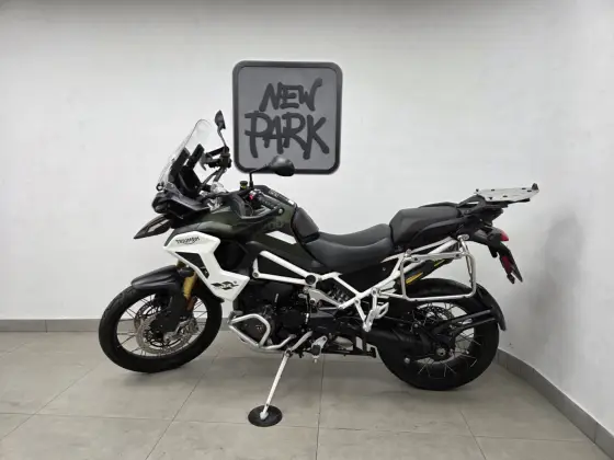 TRIUMPH TIGER 1200 RALLY EXPLORER 