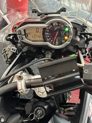 TRIUMPH-TIGER 800 XCX-2015