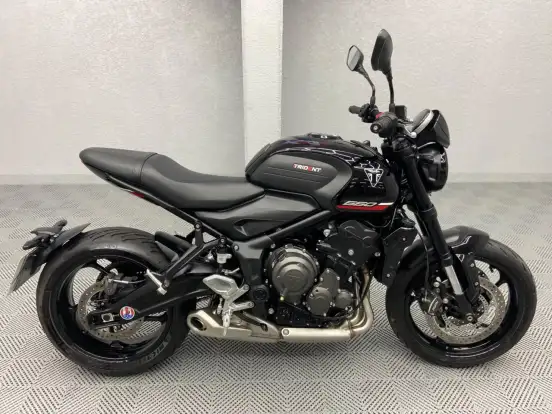 TRIUMPH-TRIDENT 660-2025