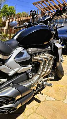 TRIUMPH-ROCKET III R-2020