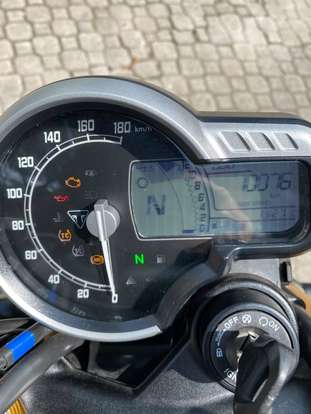 TRIUMPH-SPEED 400-2024