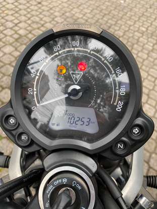 TRIUMPH-SPEED TWIN 900-2023