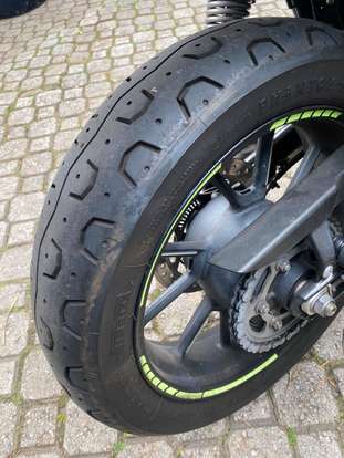 TRIUMPH-SPEED TWIN 900-2023