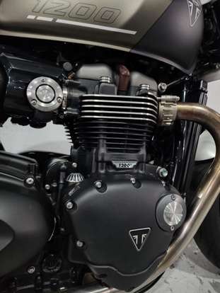 TRIUMPH-SPEED TWIN-2023