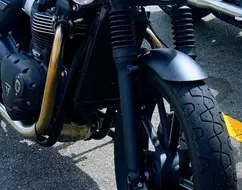 TRIUMPH SPEED TWIN 900 TRIUMPH SPEED TWIN 900