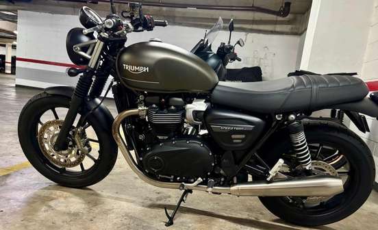 TRIUMPH-SPEED TWIN 900-2023