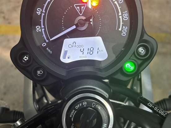 TRIUMPH-SPEED TWIN 900 TRIUMPH-SPEED TWIN 900-2023