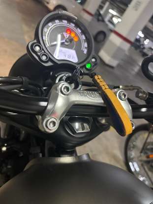 TRIUMPH-SPEED TWIN 900-2023