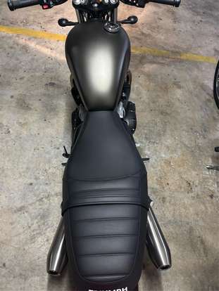 TRIUMPH-SPEED TWIN 900-2023
