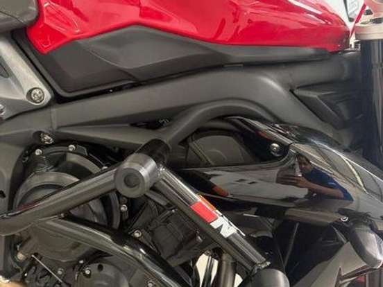 TRIUMPH-STREET TRIPLE 675 ABS TRIUMPH-STREET TRIPLE 675 ABS-2014
