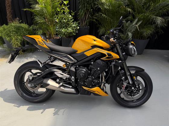 TRIUMPH STREET TRIPLE RS ABS 