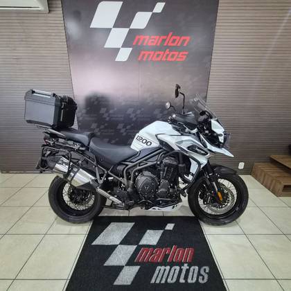 TRIUMPH TIGER 1200 XCX 