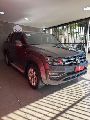 VOLKSWAGEN-AMAROK-2019