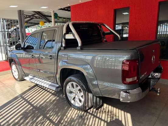 VOLKSWAGEN-AMAROK-2.0 HIGHLINE 4X4 CD 16V TURBO INTERCOOLER DIESEL 4P AUTOMÁTICO VOLKSWAGEN-AMAROK-2019
