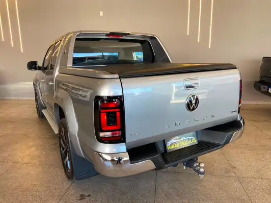 VOLKSWAGEN-AMAROK-2024