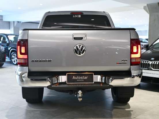 VOLKSWAGEN-AMAROK-2022