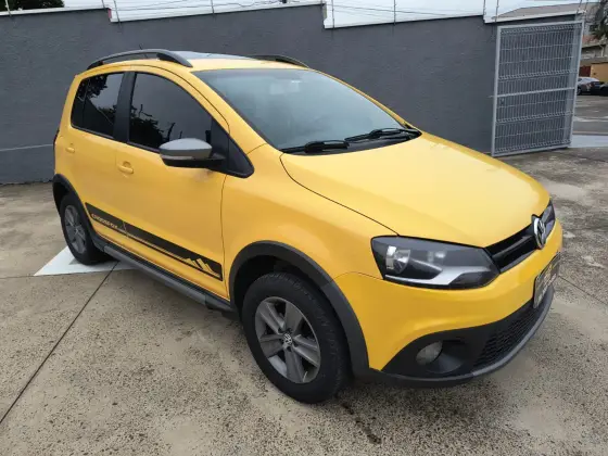 VOLKSWAGEN CROSSFOX 1.6 MI FLEX 8V 4P MANUAL