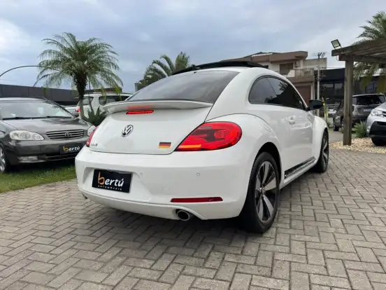 VOLKSWAGEN-FUSCA-2.0 TSI 16V GASOLINA 2P AUTOMÁTICO VOLKSWAGEN-FUSCA-2013