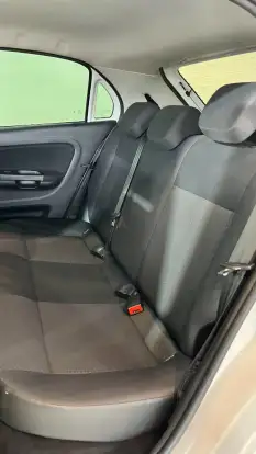 VOLKSWAGEN-GOL-2020
