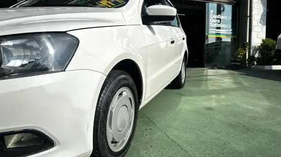 VOLKSWAGEN-GOL-2013