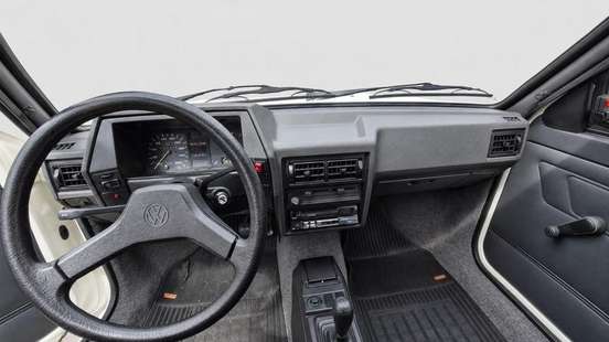 VOLKSWAGEN-GOL-1994