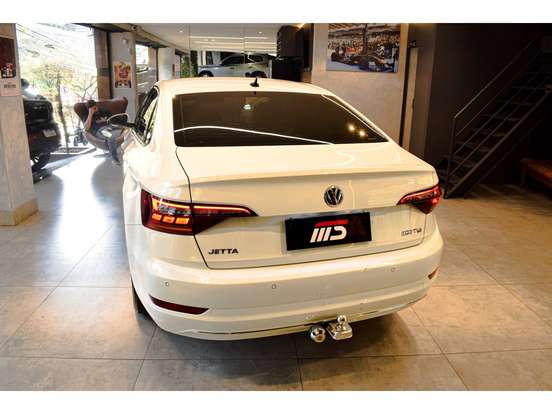 VOLKSWAGEN-JETTA-1.4 250 TSI TOTAL FLEX TIPTRONIC VOLKSWAGEN-JETTA-2018