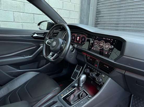 VOLKSWAGEN-JETTA-2.0 350 TSI GASOLINA GLI DSG VOLKSWAGEN-JETTA-2020