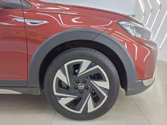 VOLKSWAGEN-NIVUS-1.0 200 TSI TOTAL FLEX HIGHLINE AUTOMÁTICO VOLKSWAGEN-NIVUS-2025