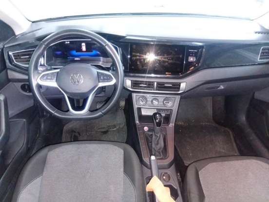 VOLKSWAGEN-POLO-1.0 170 TSI COMFORTLINE AUTOMÁTICO VOLKSWAGEN-POLO-2024