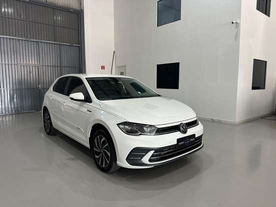VOLKSWAGEN-POLO-1.0 170 TSI HIGHLINE AUTOMÁTICO VOLKSWAGEN-POLO-2024