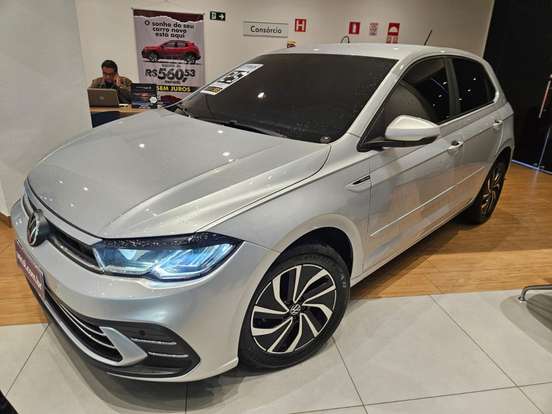 VOLKSWAGEN-POLO-2024